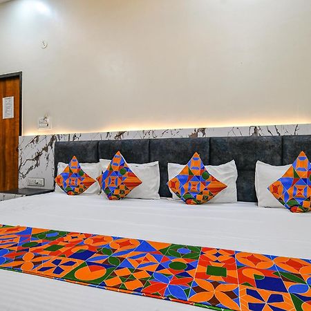 Fabexpress Orbit Hotel Ujjain Eksteriør billede